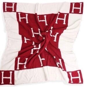 Red and White Holiday Throw Blanket